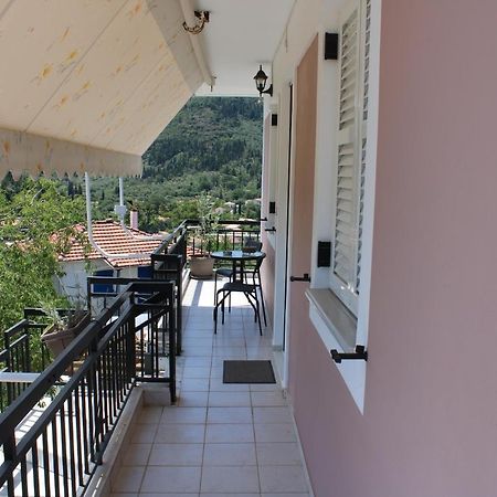 Casa Serena Asprogerakata 外观 照片