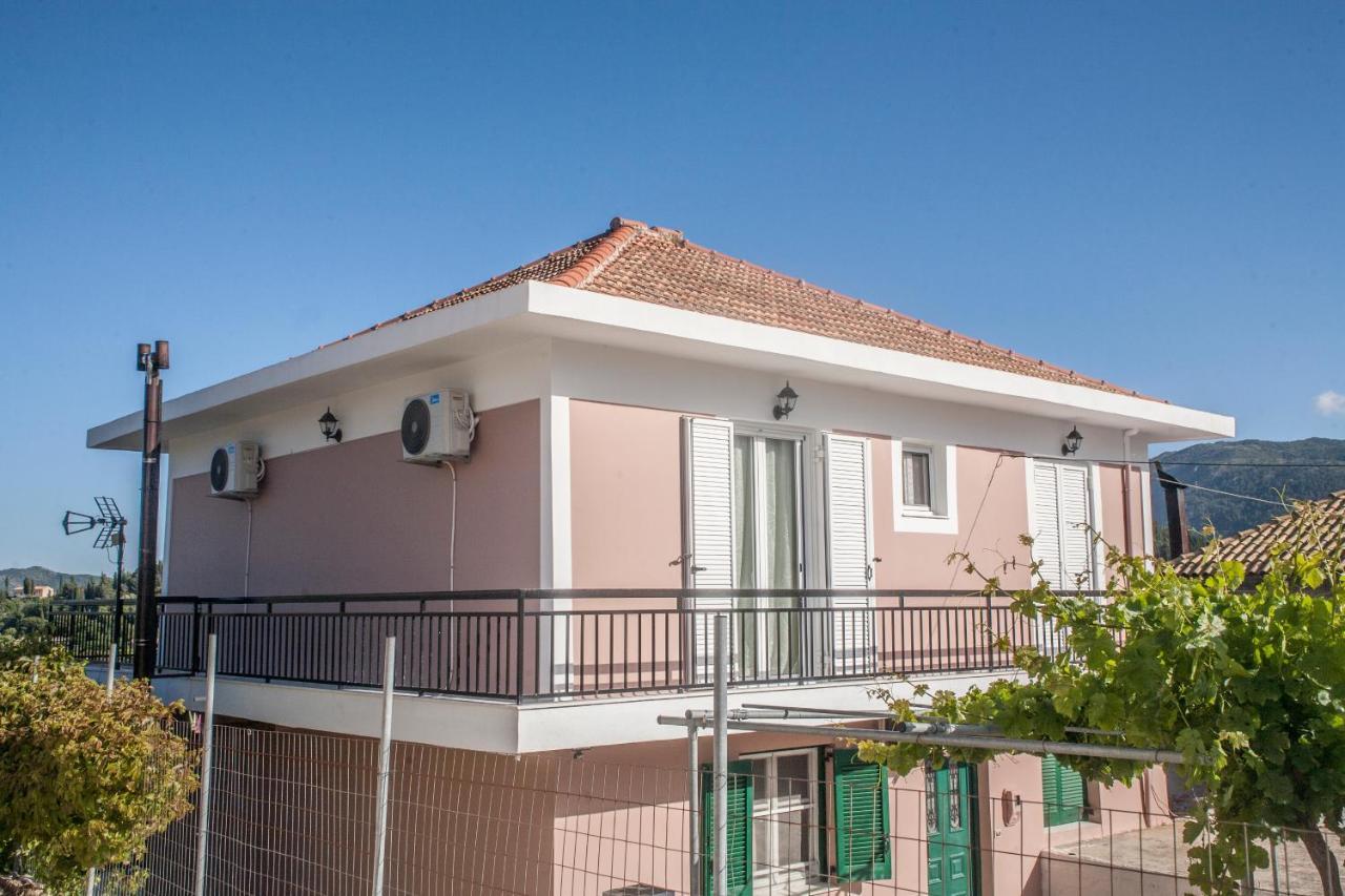 Casa Serena Asprogerakata 外观 照片